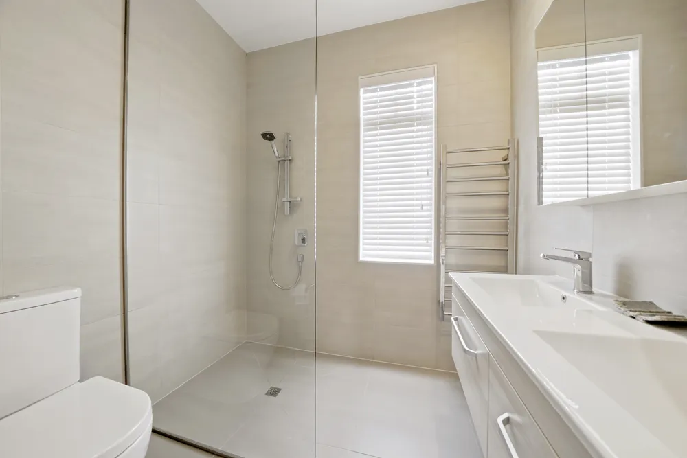 Photos of 4 Pepperdine Place