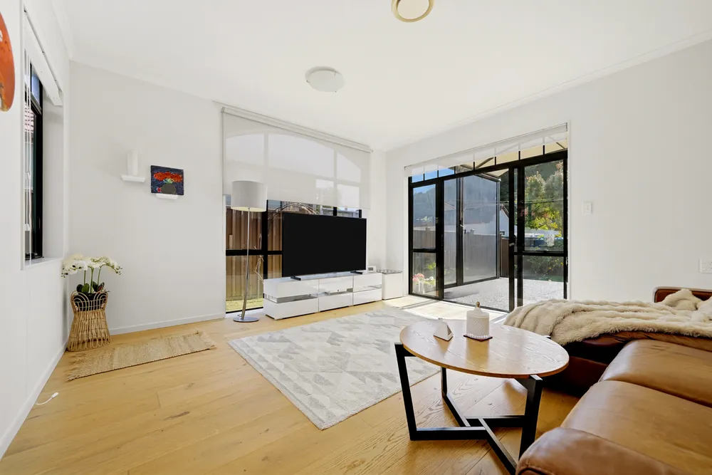 Photos of 4 Pepperdine Place