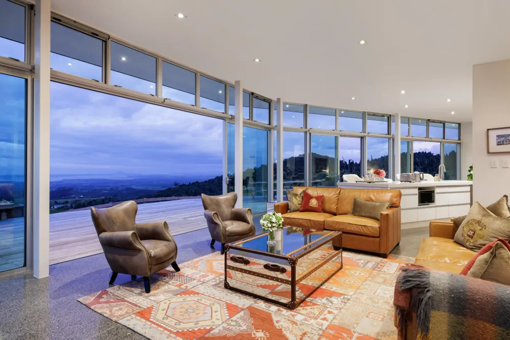 Photos of 526 Lund Road