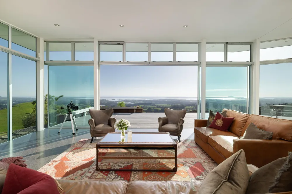 Photos of 526 Lund Road