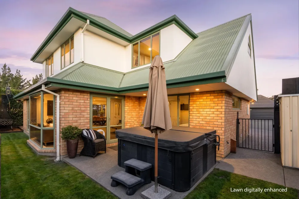 Photos of 488A Bower Avenue