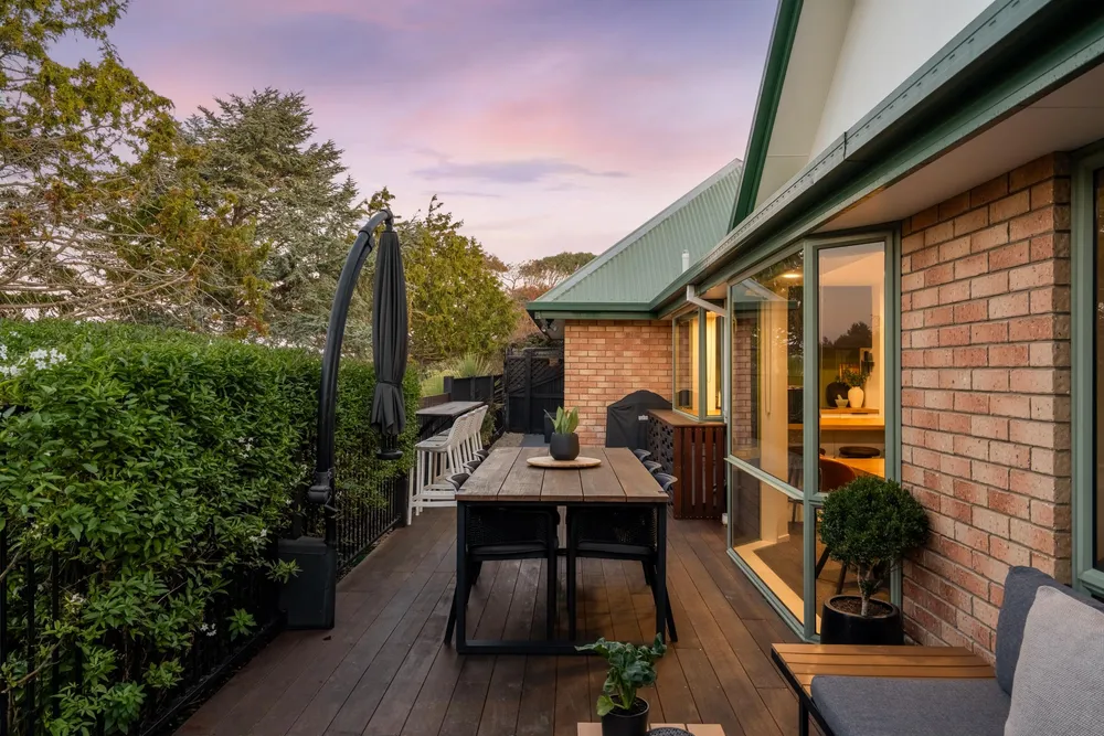 Photos of 488A Bower Avenue