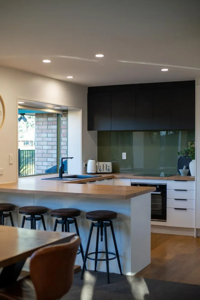 Photos of 488A Bower Avenue