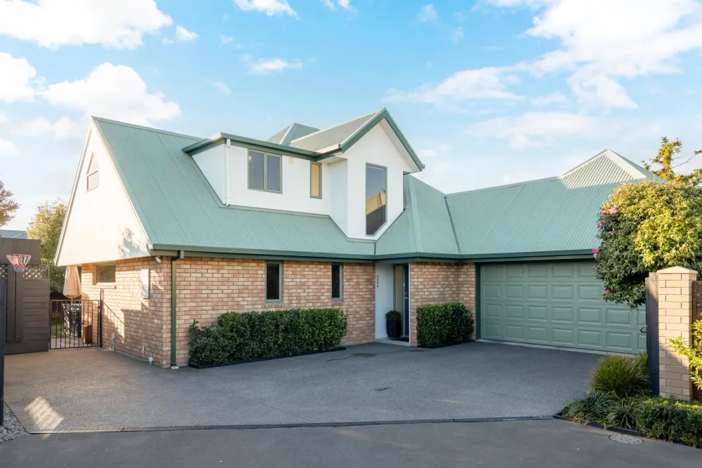 Photos of 488A Bower Avenue