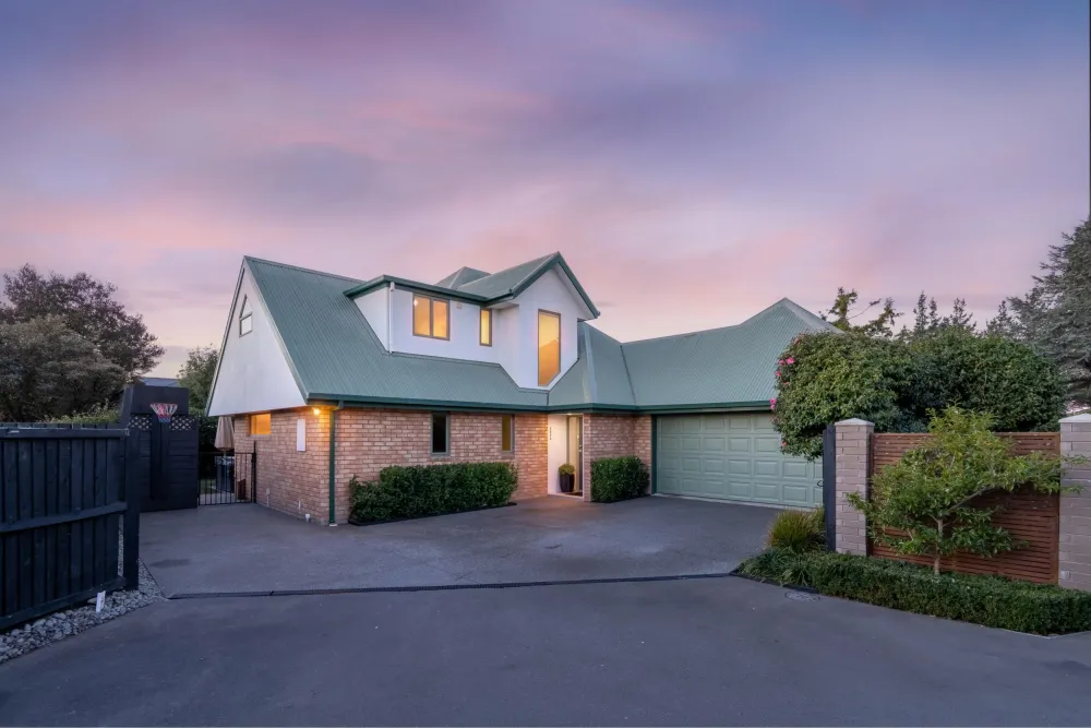 Photos of 488A Bower Avenue