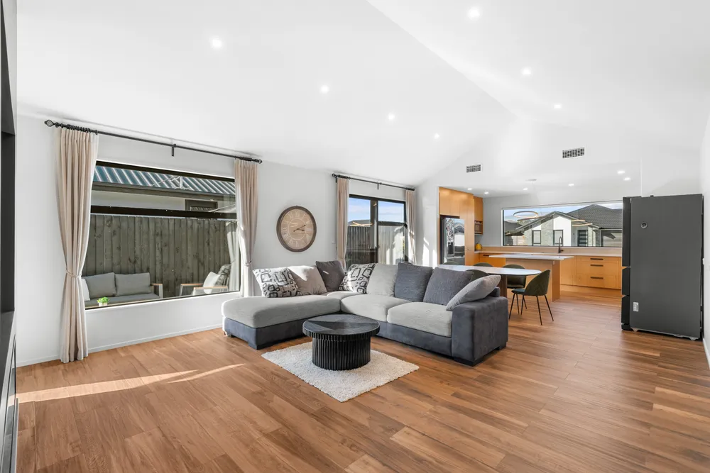 Photos of 49 Glengael Drive