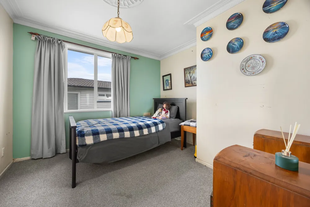 Photos of 20 Apirana Avenue
