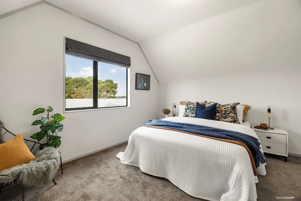 Photos of 8 Higgs Road