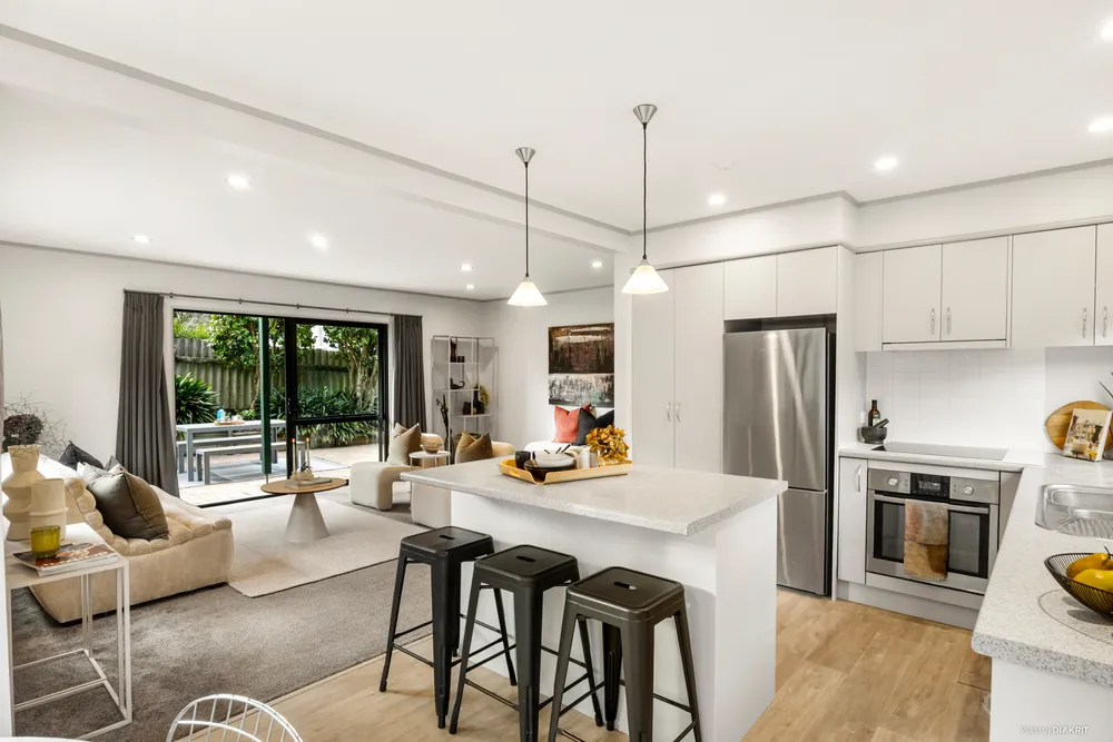 Photos of 8 Higgs Road