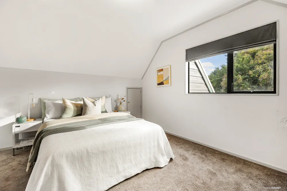Photos of 8 Higgs Road