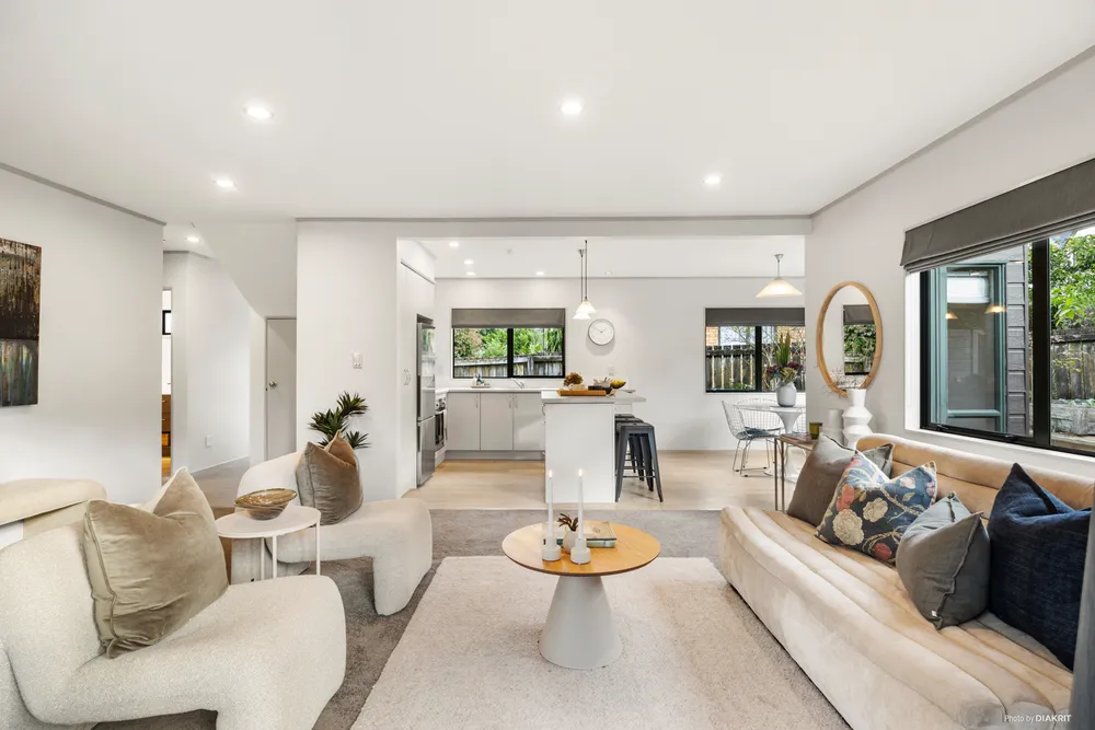 Photos of 8 Higgs Road