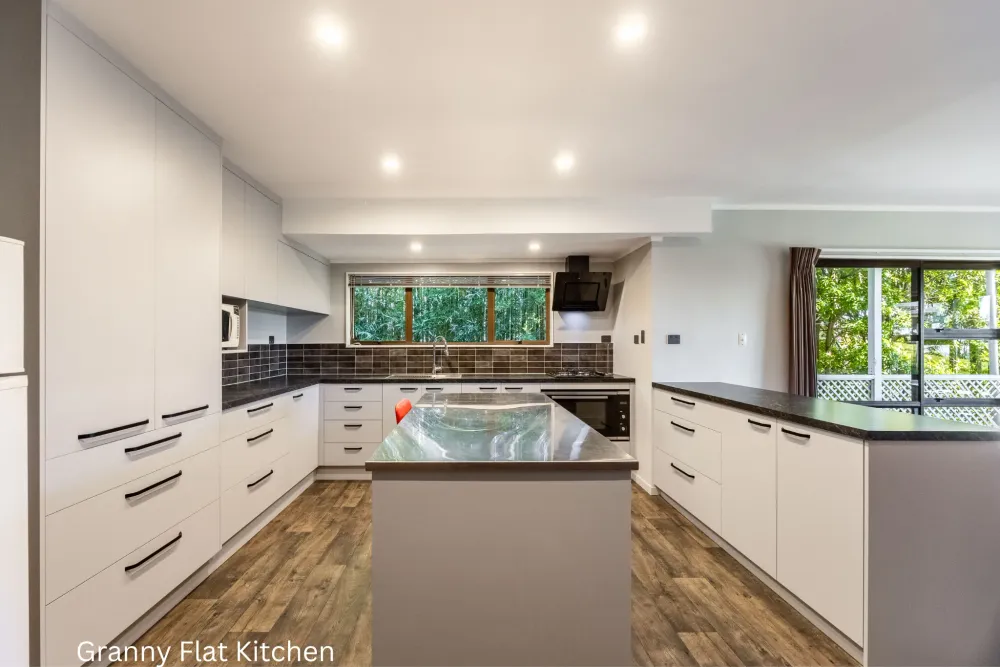 Photos of 218 Whangaparaoa Road