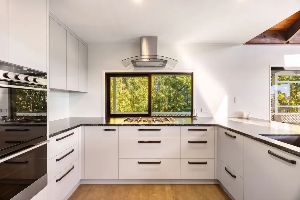 Photos of 218 Whangaparaoa Road