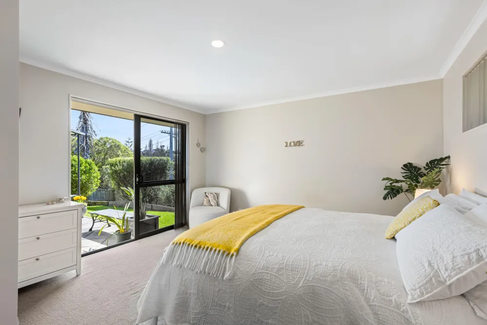 Photos of 40 Rivervale Grove