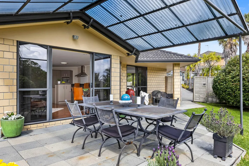 Photos of 40 Rivervale Grove