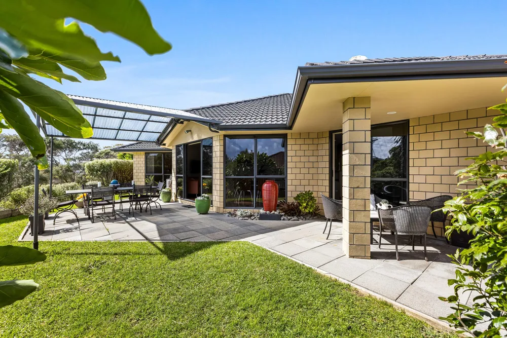 Photos of 40 Rivervale Grove
