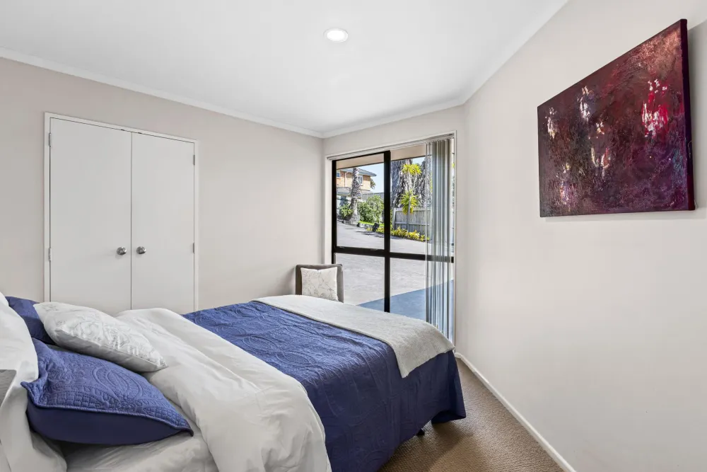 Photos of 40 Rivervale Grove