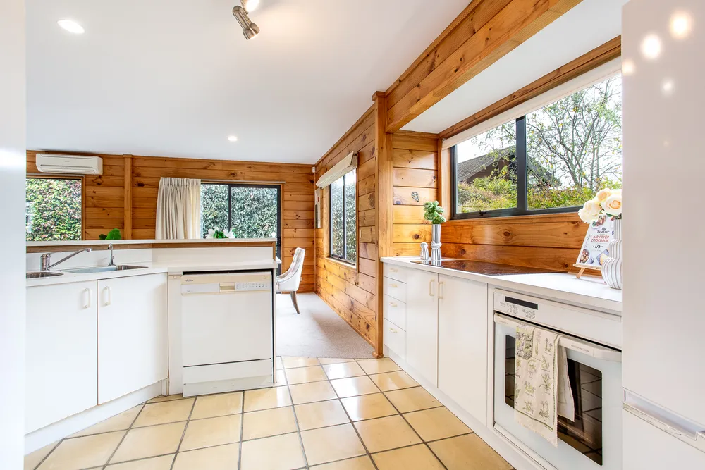 Photos of 2/48 Karaka Street