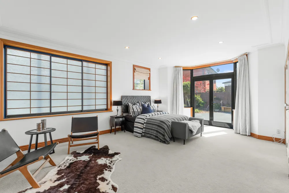 Photos of 15 Chateau Drive