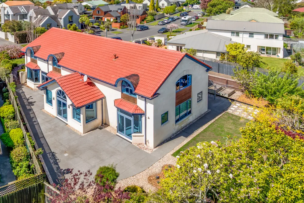 Photos of 15 Chateau Drive