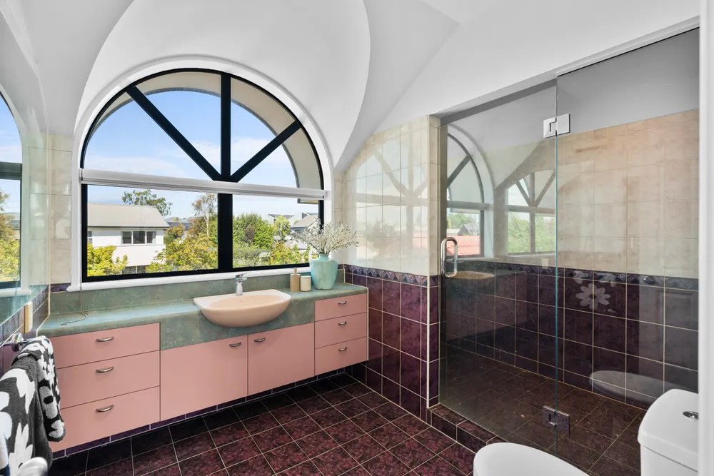 Photos of 15 Chateau Drive