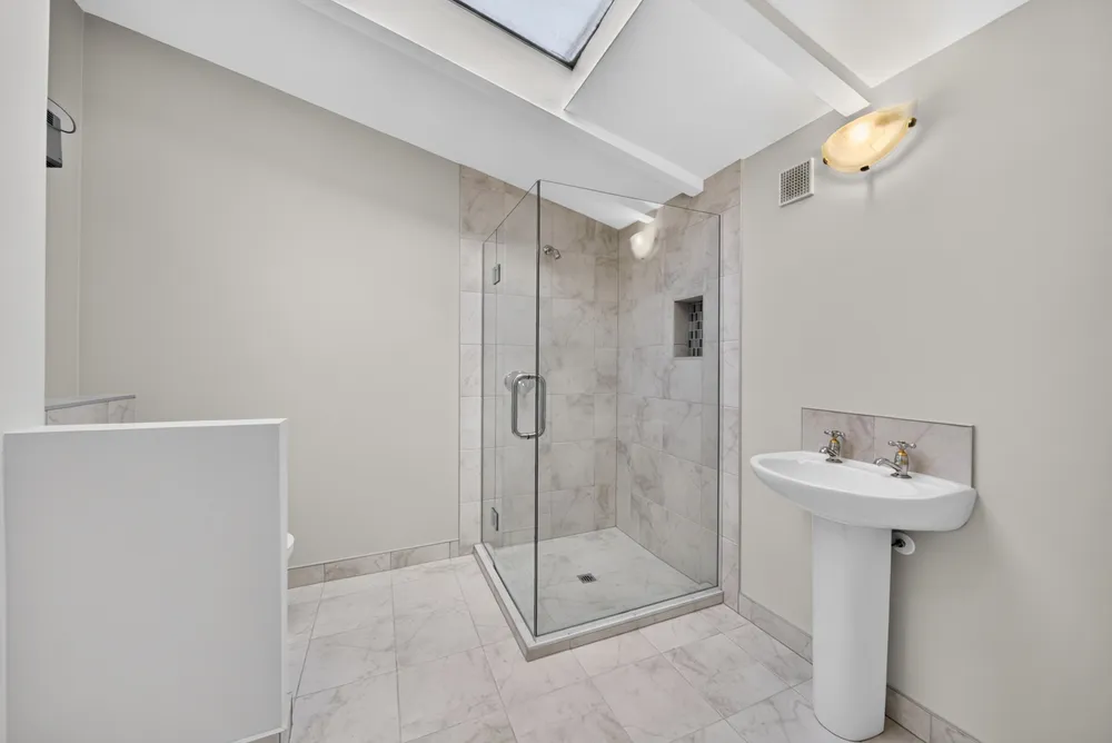 Photos of 9 Newcastle Street