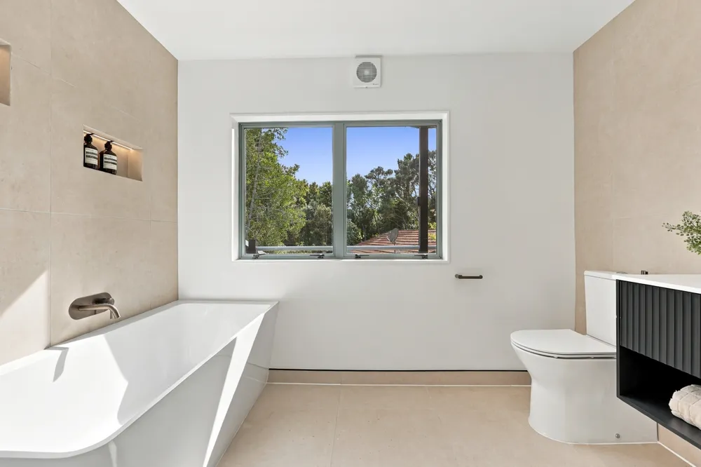 Photos of 3/27B Balmain Road