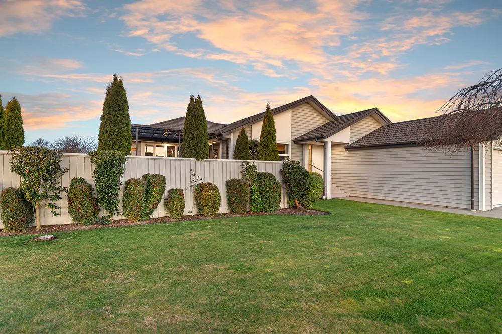 Photos of 42 Travis Country Drive