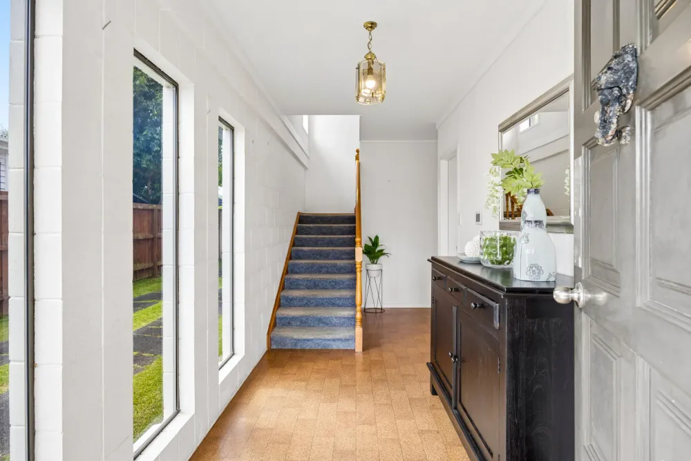 Photos of 28 Colchester Avenue