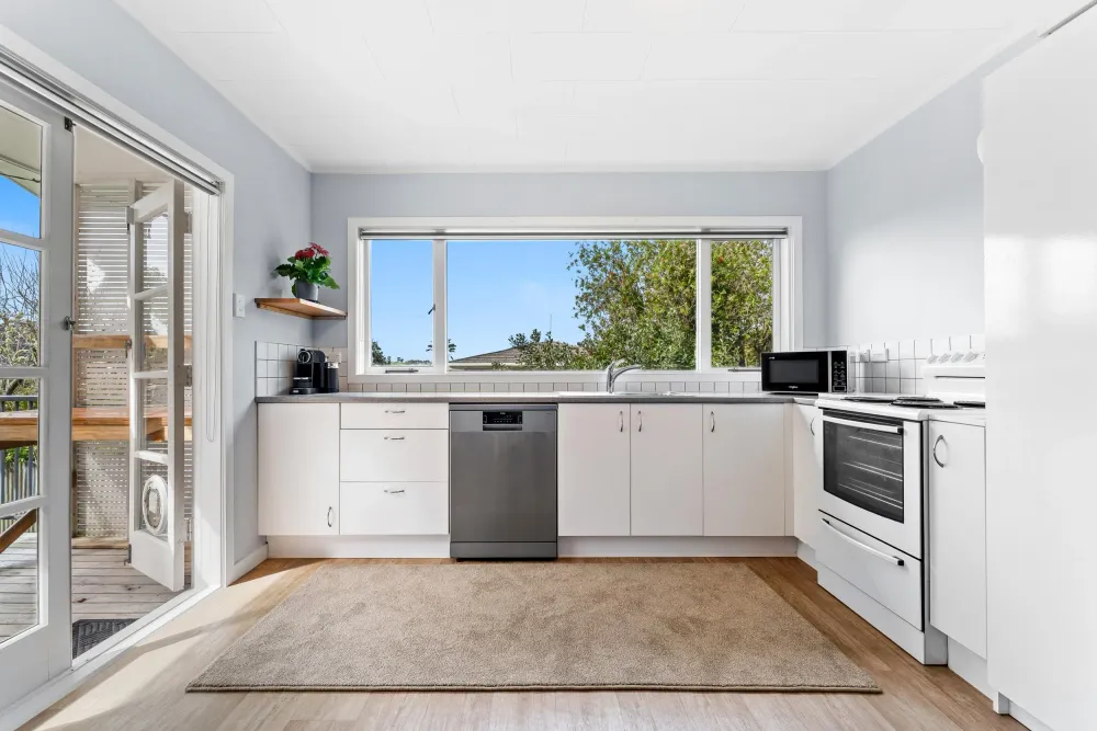 Photos of 11 Bambro Street