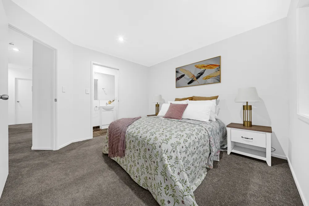 Photos of 129 Stancombe Road