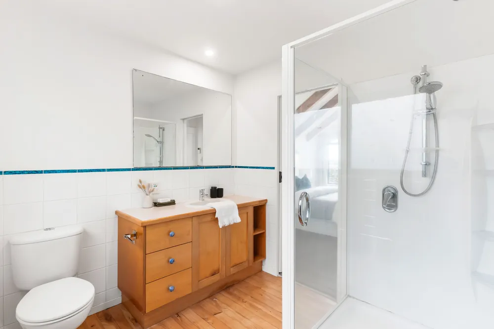 Photos of 31A Godden Crescent