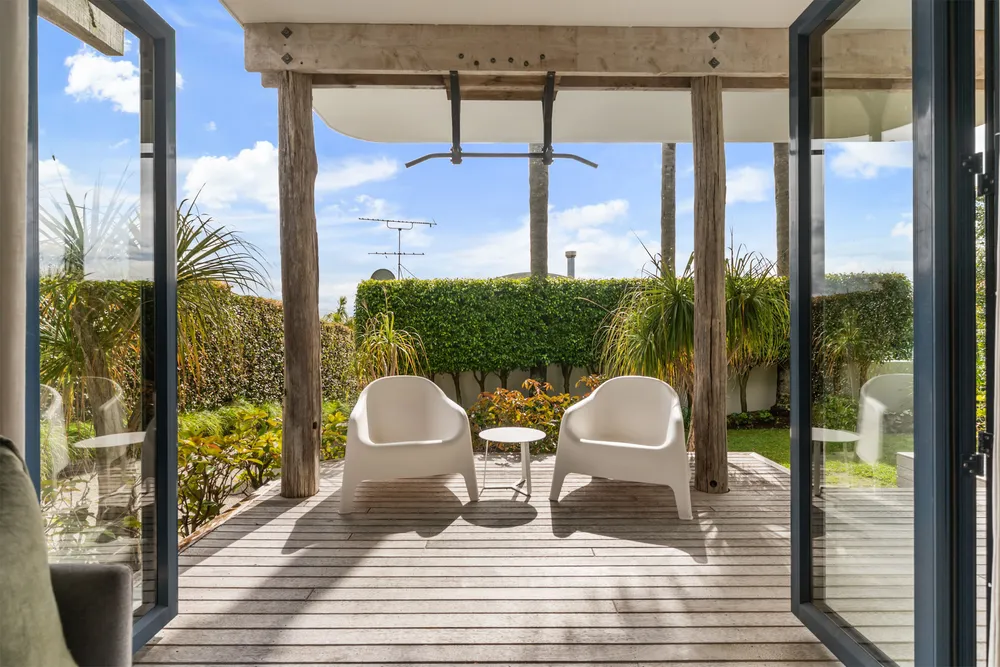 Photos of 31A Godden Crescent