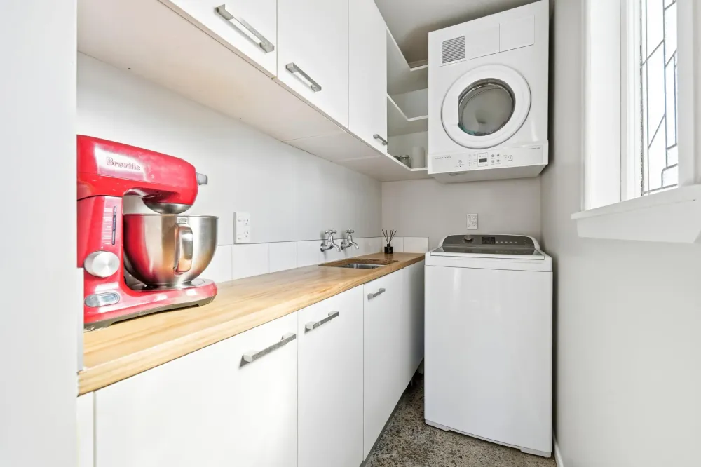 Photos of 51 Shackleton Road