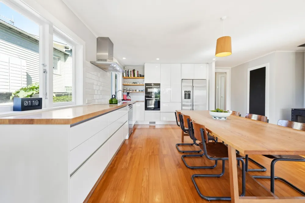 Photos of 51 Shackleton Road