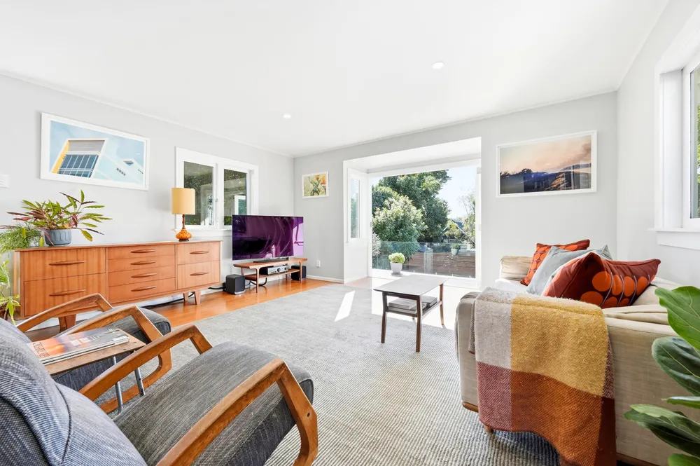 Photos of 51 Shackleton Road