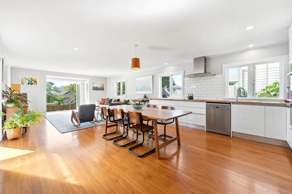 Photos of 51 Shackleton Road