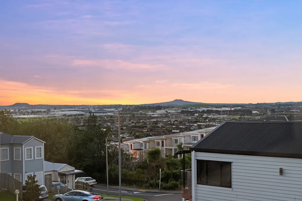Photos of 5 Puhakehake Place
