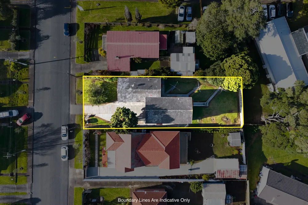 Photos of 16 Beatty Street