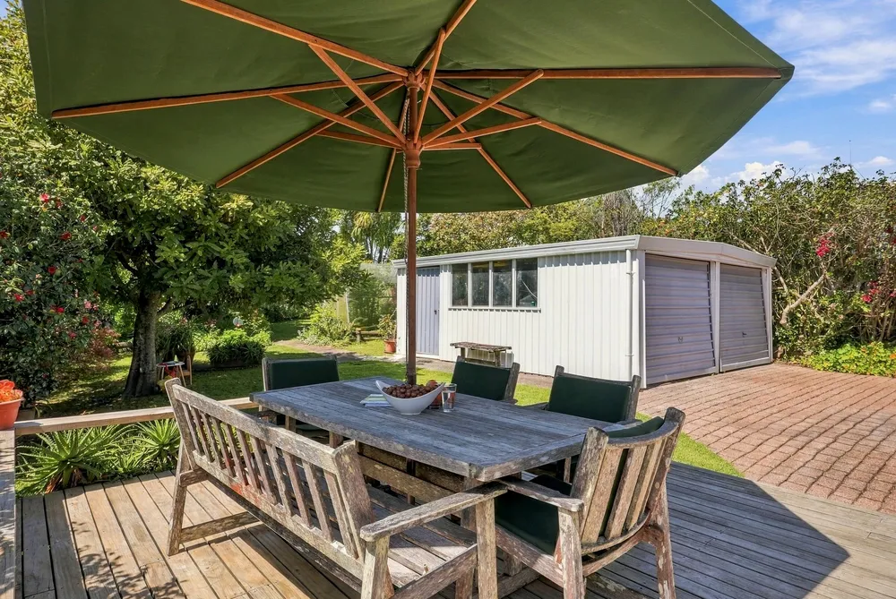 Photos of 46 Kia Ora Road