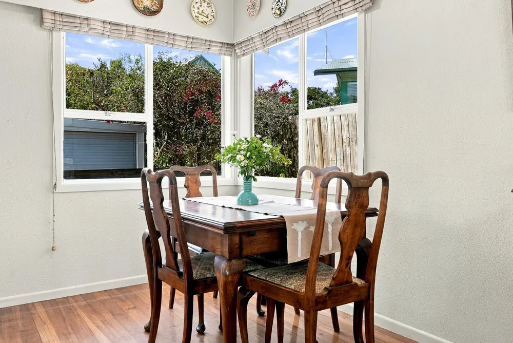Photos of 46 Kia Ora Road