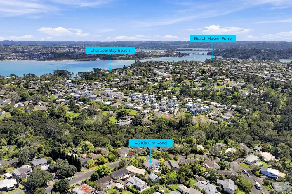 Photos of 46 Kia Ora Road