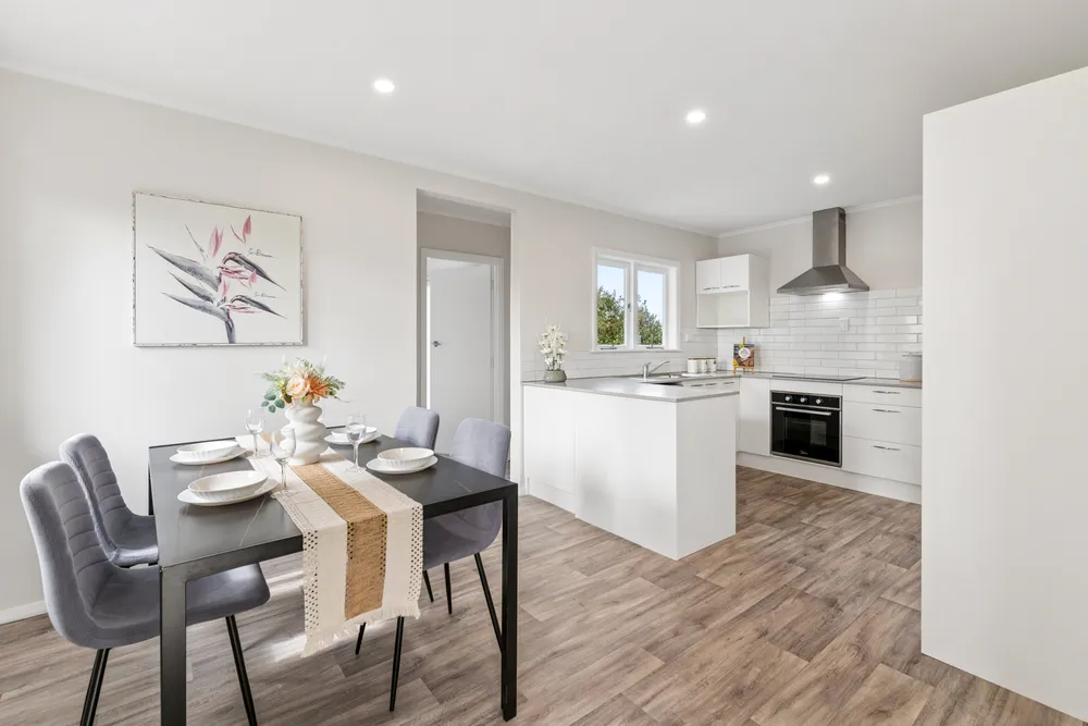 Photos of 72 Sutton Crescent