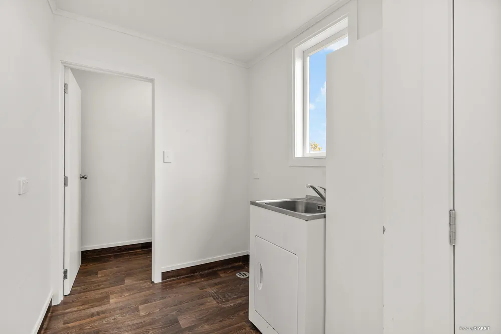 Photos of 7 Mount Roskill Road