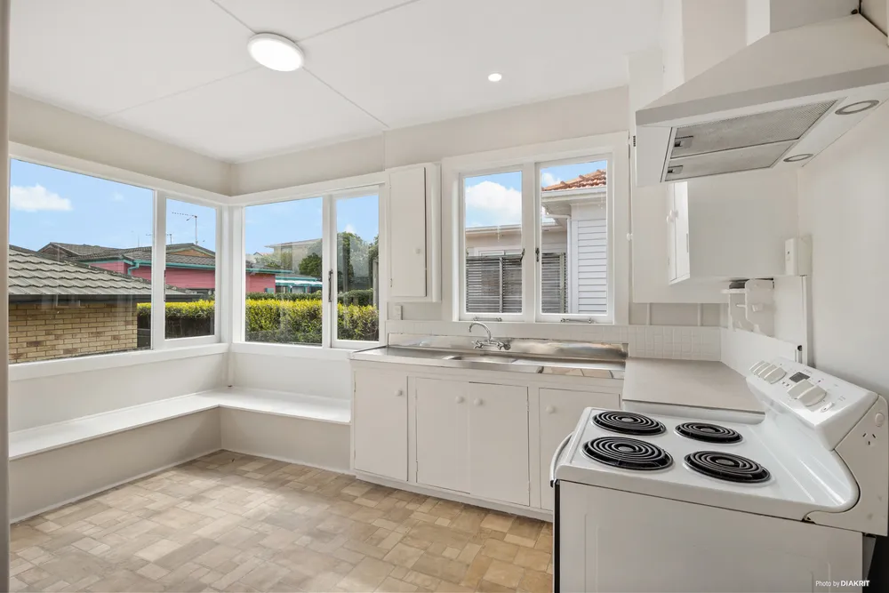 Photos of 7 Mount Roskill Road