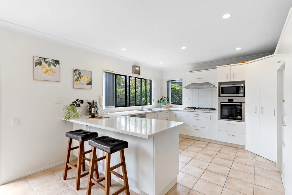Photos of 37 Panapa Drive
