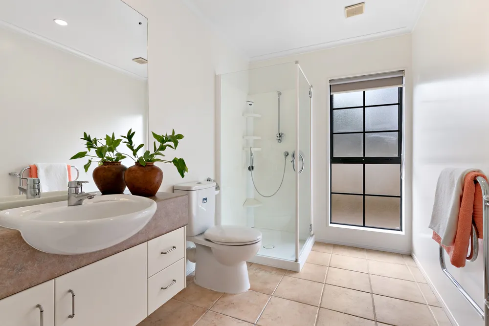 Photos of 37 Panapa Drive