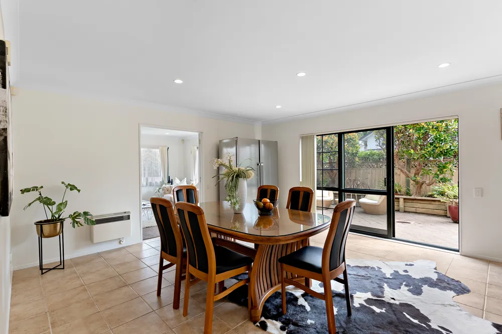 Photos of 37 Panapa Drive