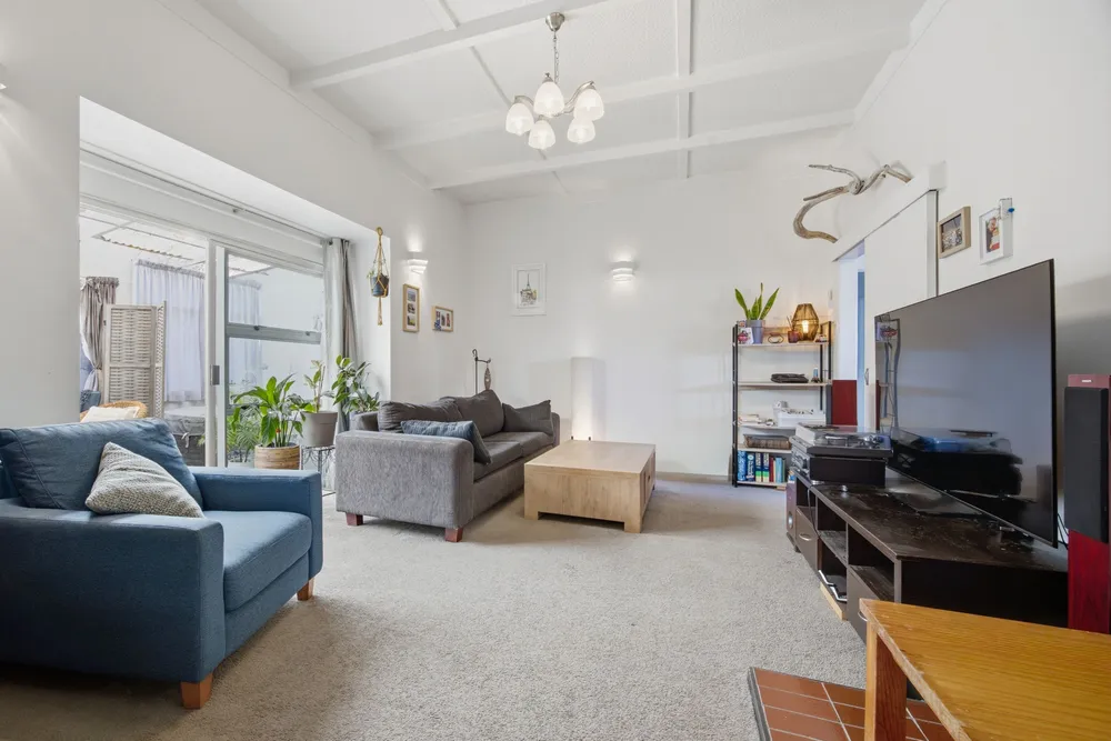 Photos of 35 Harding Avenue