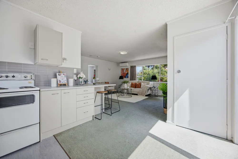 Photos of 35 Harding Avenue